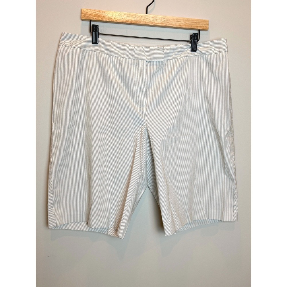 Chicos White Tan Cotton Blend Seersucker Bermuda Shorts 3 / 16 XL Coastal Preppy